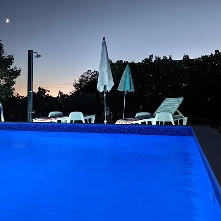 Apartment Aja
